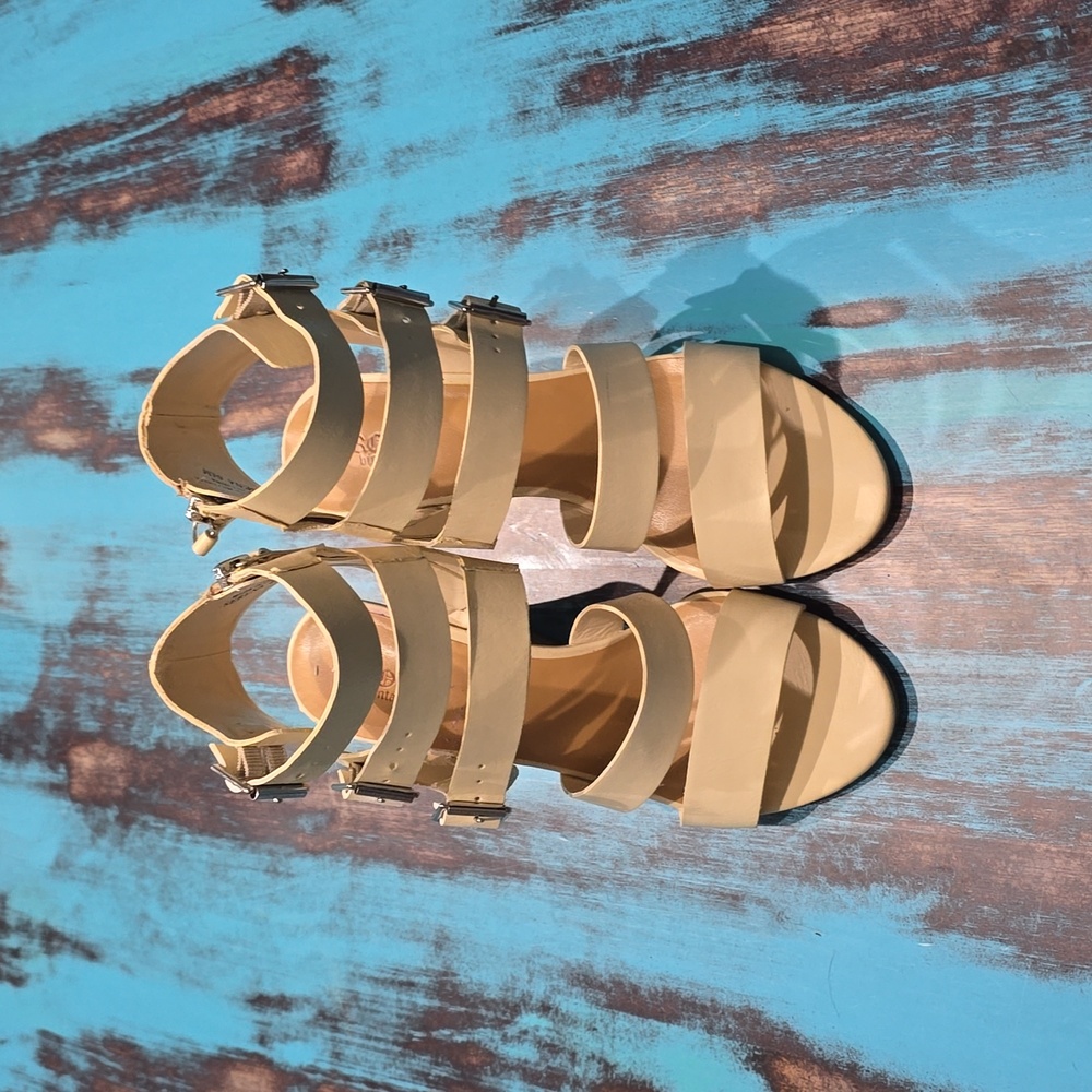 Women's Crown Vintage Wedge Sandals